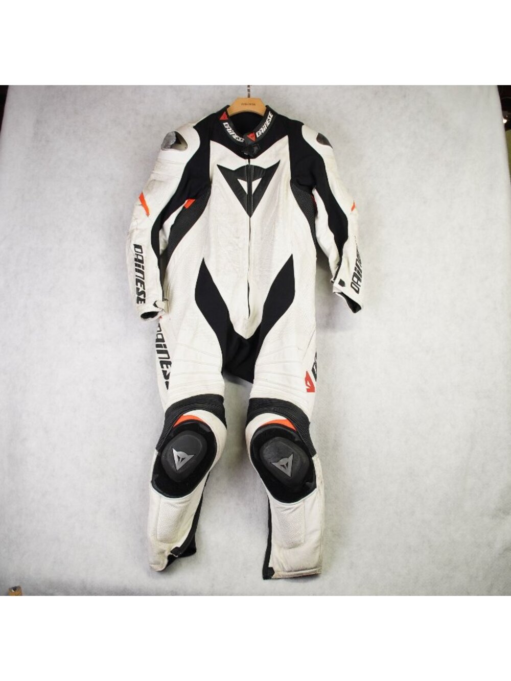 Dainese One Piece Leather Motorcycle Racing Suit Size 27 Short 54 White Track